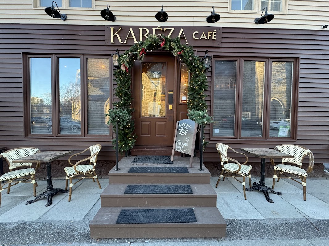 Kareza Cafe interior